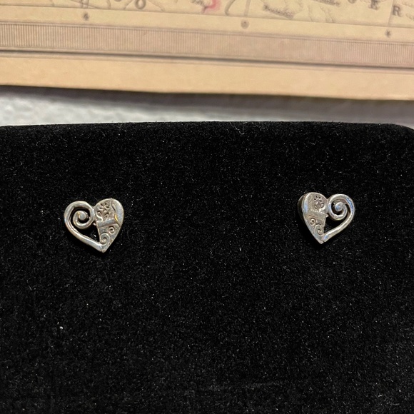 Brighton Cute & Girly Cut Out Swirl Silver Heart Stud Earrings - Picture 4 of 5